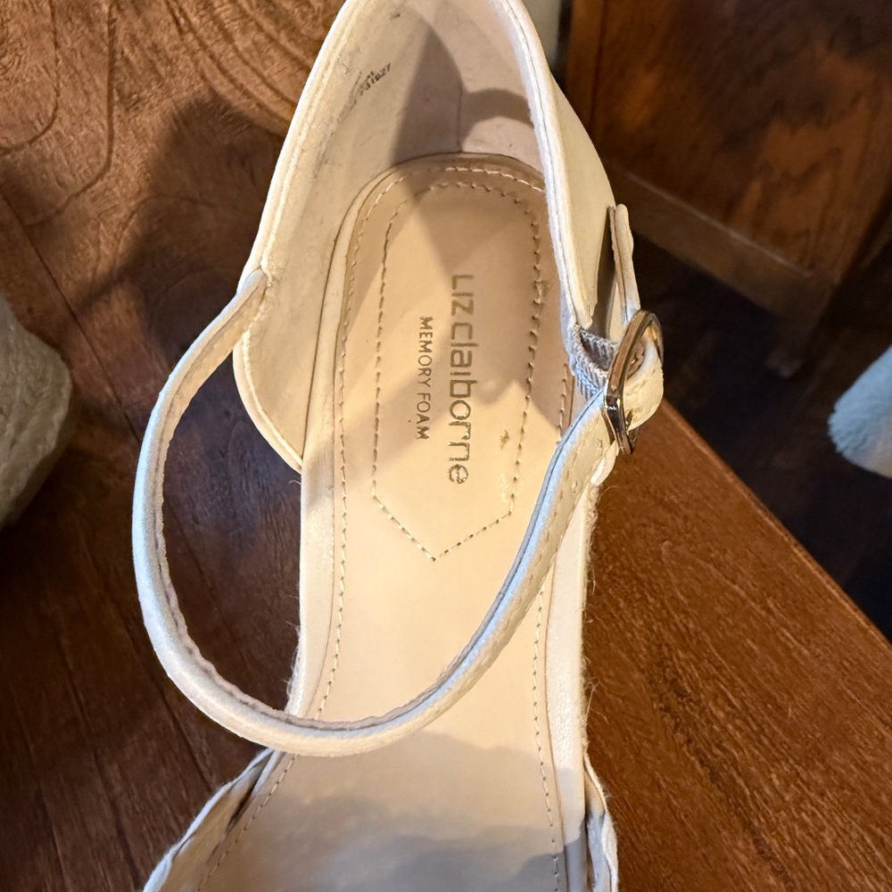 Liz Claiborne Marian wedge Cream Woven Espadrilles - Picture 4 of 7